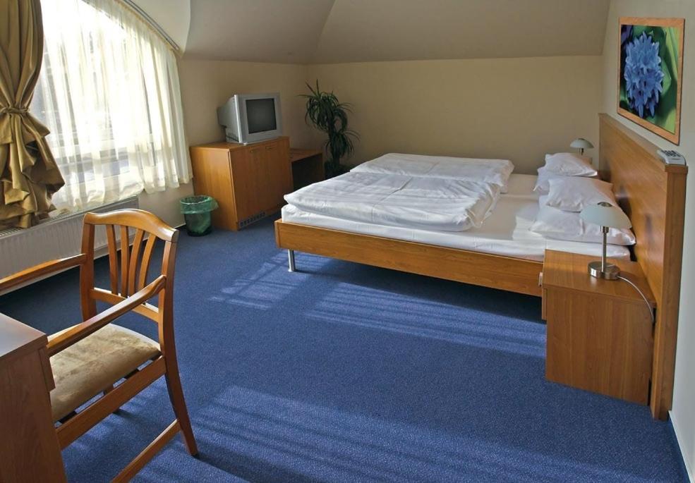 Hotel Promedicum Panzio Veszprém Pokój zdjęcie